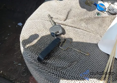 1998 Toyota Tacoma Base (A4) from USA, damaged, VIN 4TANL42N1WZ028046